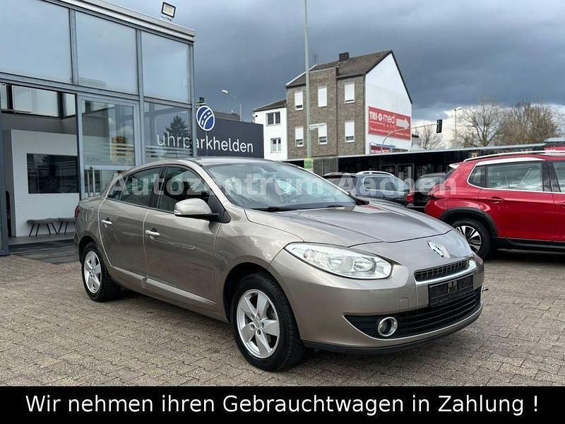 Gebraucht Renault Fluence Expression 110 PS (80 kW) 2010 Gold Limousine