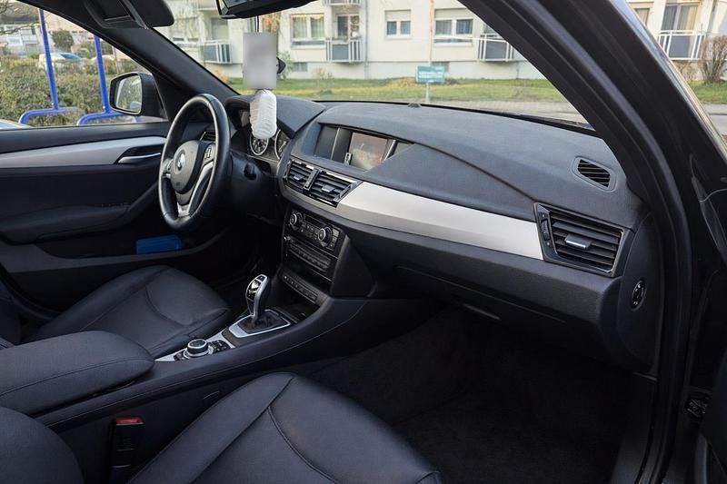Gebraucht BMW X1 184 PS (135 kW) 2012 Schwarz SUV