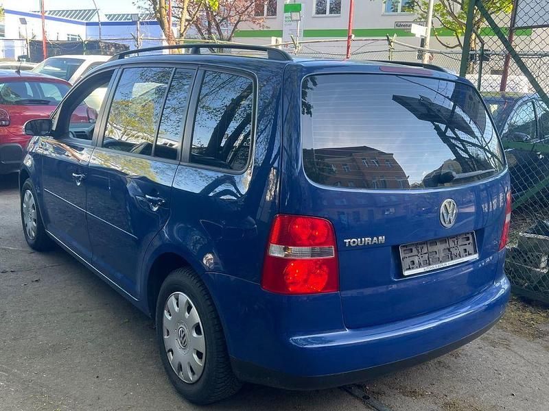 Gebraucht VW Touran Trendline 102 PS (75 kW) 2004 Blau Van / Kleinbus