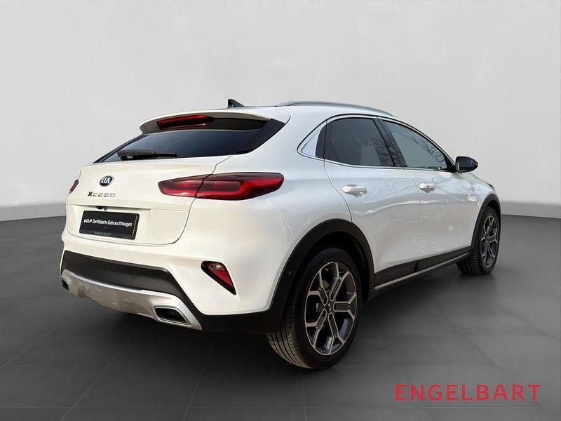 Gebraucht Kia XCeed Xdition 140 PS (102 kW) 2021 Weiss SUV