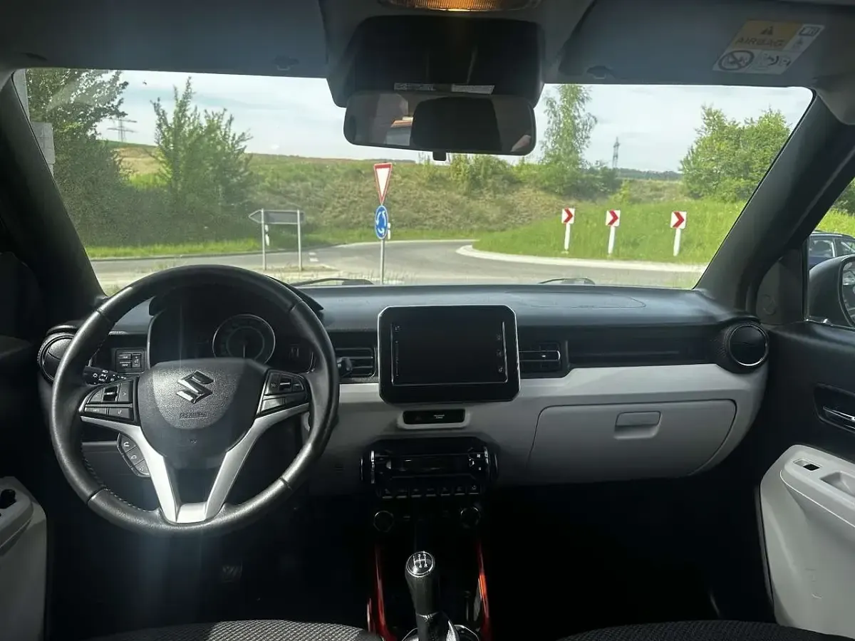 Gebraucht Suzuki Ignis Comfort+ 90 PS (66 kW) 2019 Schwarz SUV