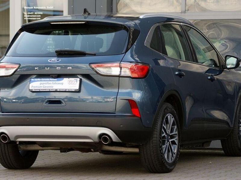 Gebraucht Ford Kuga Titanium 224 PS (164 kW) 2020 Blau SUV