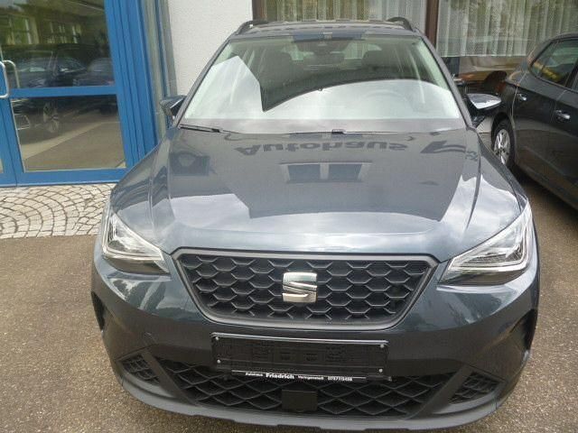 Gebraucht Seat Arona Style 116 PS (85 kW) 2024 Grau SUV