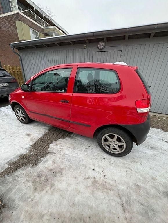 Gebraucht VW Fox 60 PS (44 kW) 2006 Rot Kleinwagen