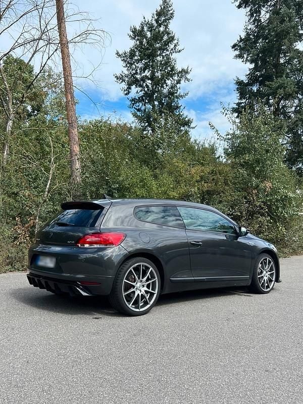 Gebraucht VW Scirocco 140 PS (102 kW) 2010 Grau Coupé
