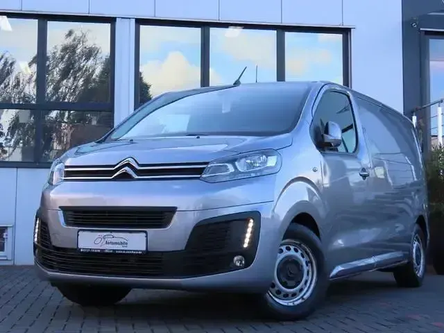 Używany Citroën Jumpy 180 KM (132 kW) 2020 Szary Minivan