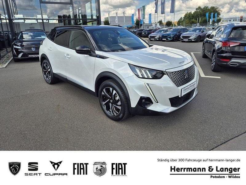 Gebraucht Peugeot e-2008 GT 100 kW (136 PS) 2021 Weiß SUV