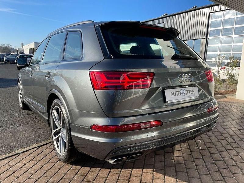 Gebraucht Audi SQ7 Ambiente 435 PS (319 kW) 2018 Daytonagrau perleffekt (metallic) SUV