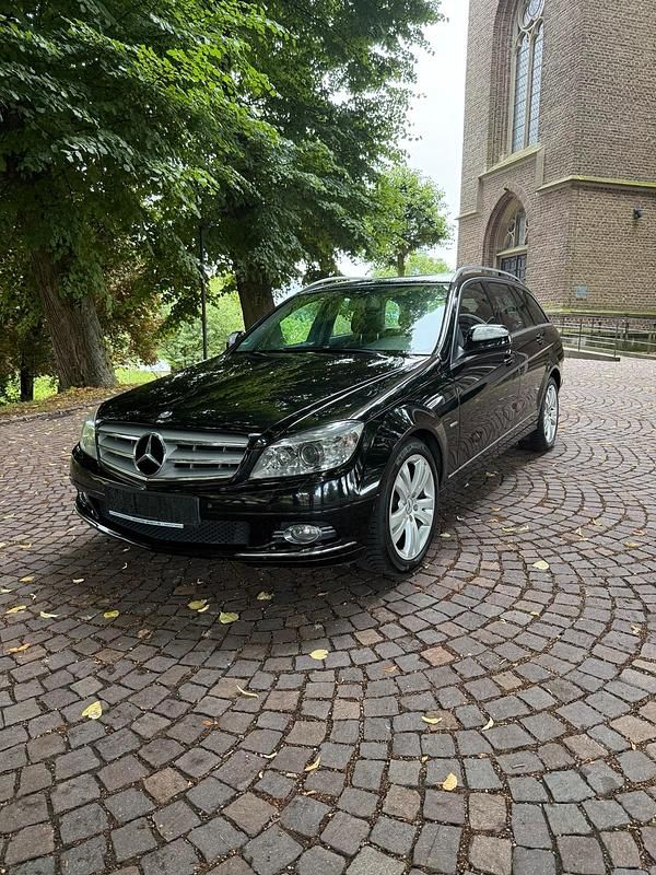 Schwarz Gebraucht 2007 Mercedes C200 Kombi | 3.850 € (Guter Preis) - Bild 1/4