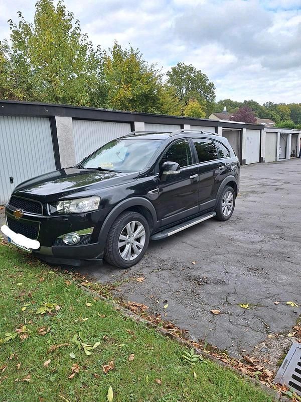 Gebraucht Chevrolet Captiva 184 PS (135 kW) 2012 Schwarz SUV