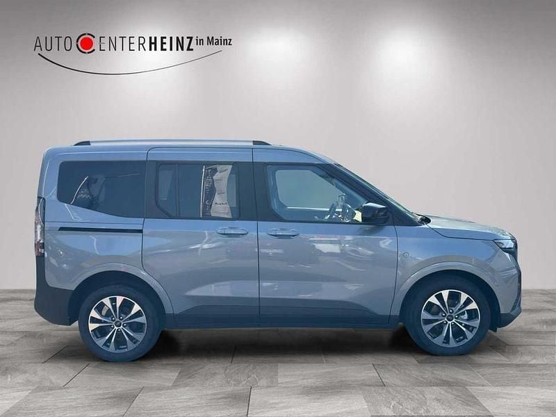 Neu Ford Tourneo Titanium 125 PS (91 kW) 2025 Silber Van / Kleinbus