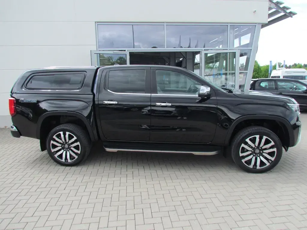 Gebraucht VW Amarok Aventura 241 PS (177 kW) 2023 Schwarz Pickup