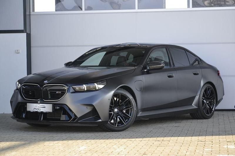 Gebraucht BMW M5 Performance 727 PS (534 kW) 2025 Grau Limousine