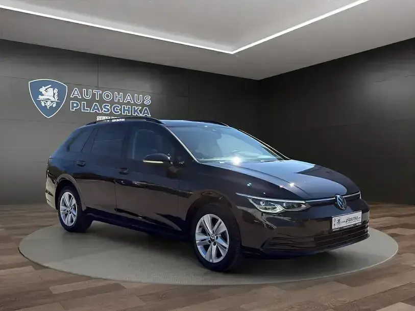 Gebraucht VW Golf VII Life 2021 Schwarz Kleinwagen