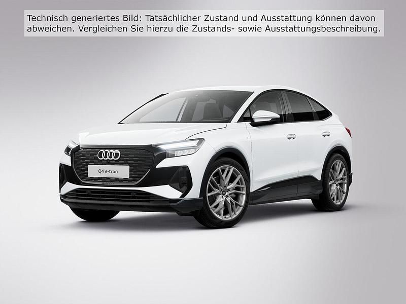 Gletscherweiß metallic (metallic) Gebraucht 2022 Audi Q4 Sportback e-tron Ambiente SUV | 24.890 € (Guter Preis) - Bild 1/4