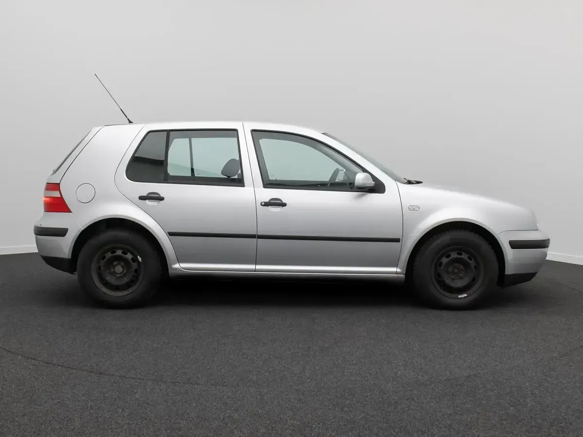 Gebraucht VW Golf IV Ocean 75 PS (55 kW) 2003 Reflexsilber Limousine