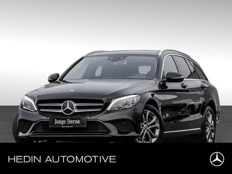 Schwarz Gebraucht 2019 Mercedes C220 Avantgarde Limousine | 21.900 € (Superpreis) - Bild 1/4