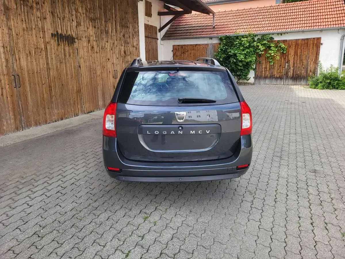 Gebraucht Dacia Logan Comfort 73 PS (53 kW) 2018 Grau "comete" Kombi