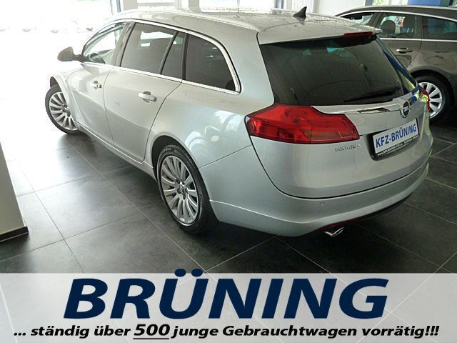 Gebraucht Opel Insignia OPC 194 PS (142 kW) 2013 Silber metallic Kombi
