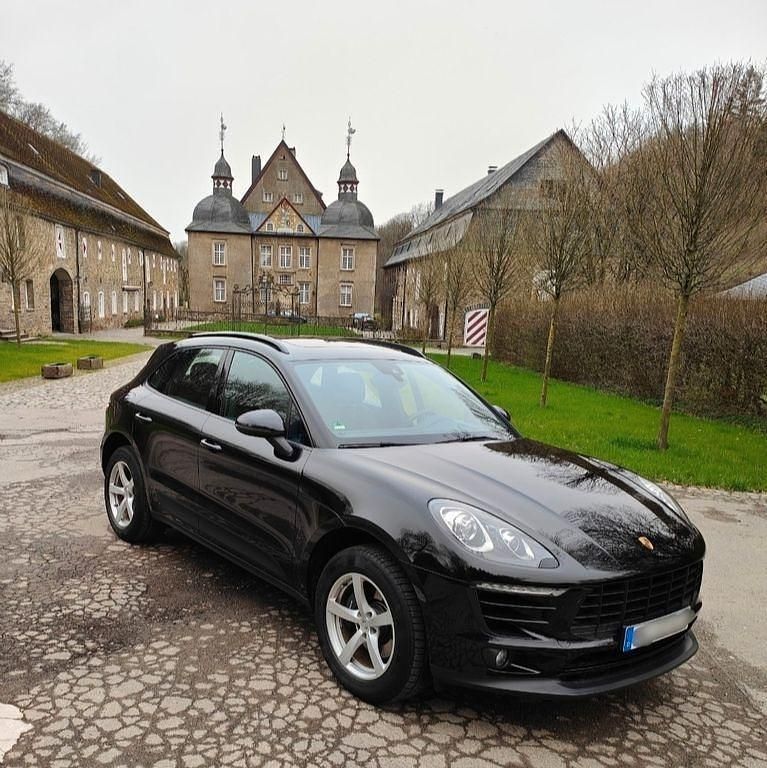 Gebraucht Porsche Macan 252 PS (185 kW) 2018 Schwarz SUV