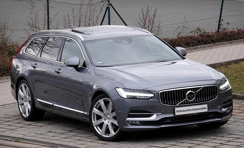 Second-hand Volvo V90 Inscription 320 CP (235 kW) 2016 Gri Break