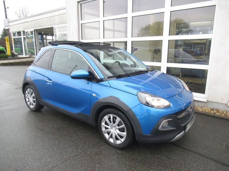 Blau Gebraucht 2015 Opel Adam Rocks Rocks Kleinwagen | 9.200 € (Etwas zu teuer) - Bild 1/4