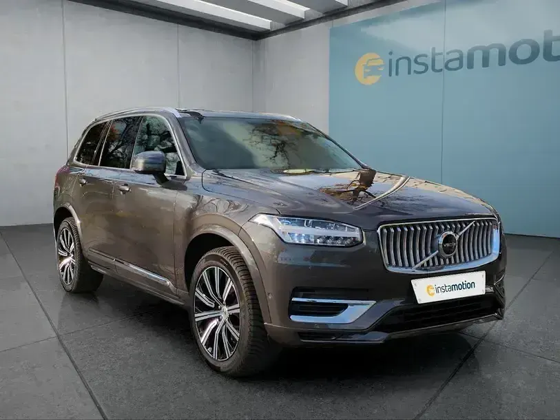 Gebraucht Volvo XC90 Plus 235 PS (172 kW) 2023 Grau SUV