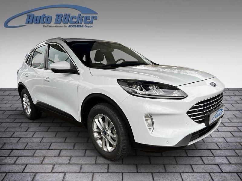 Gebraucht Ford Kuga Titanium 224 PS (164 kW) 2022 Weiß SUV