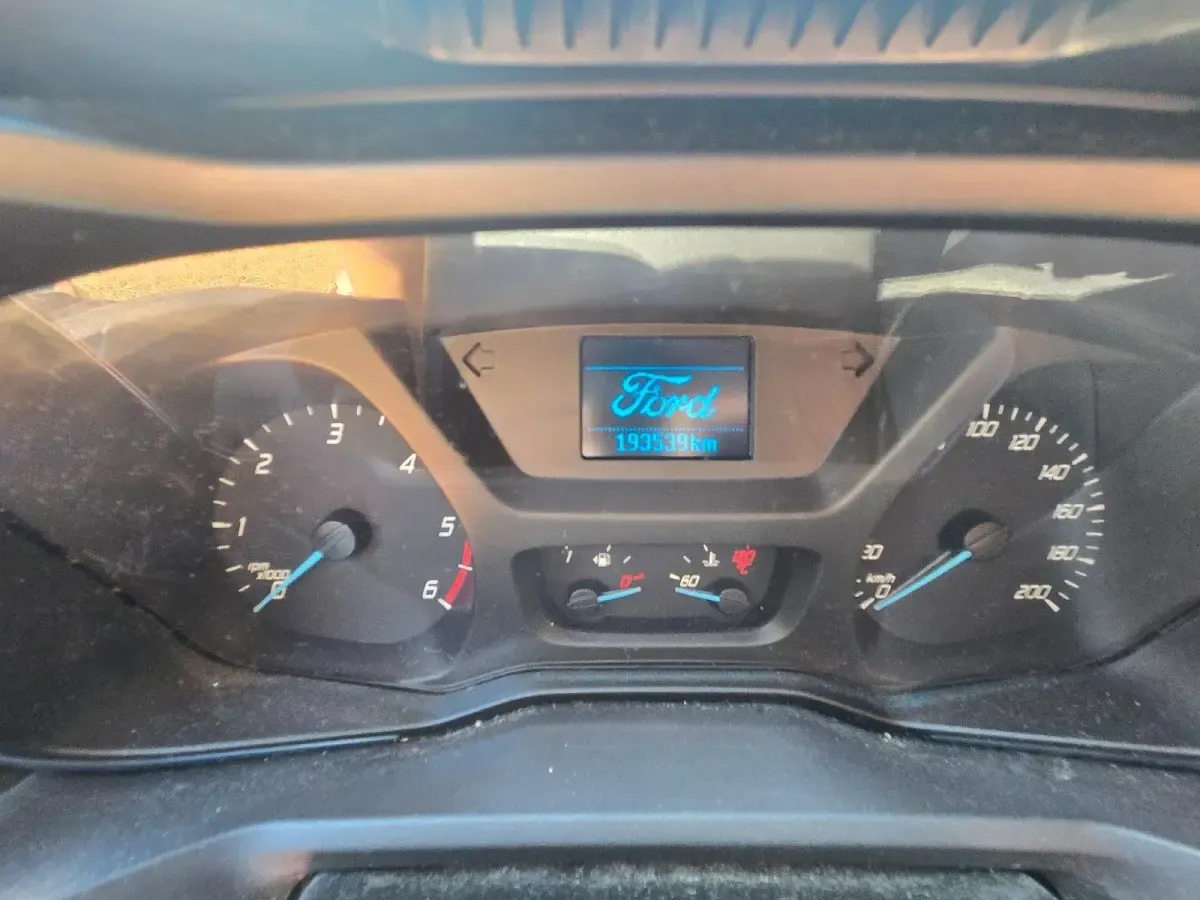 Gebraucht Ford Tourneo 125 PS (91 kW) 2014 Grau Van / Kleinbus