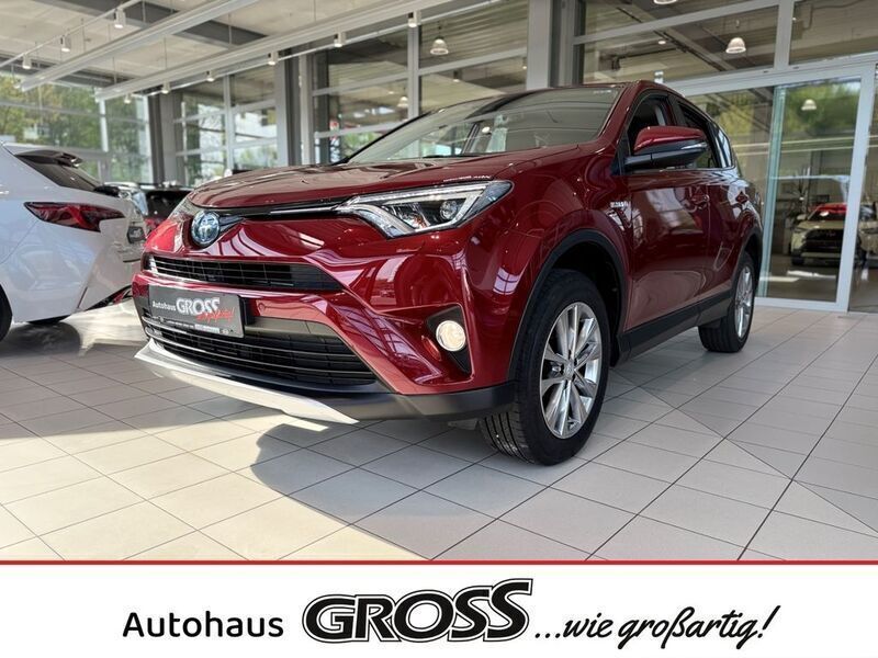 Rot Gebraucht 2018 Toyota RAV4 Hybrid Team SUV | 24.990 € (Etwas zu teuer) - Bild 1/4