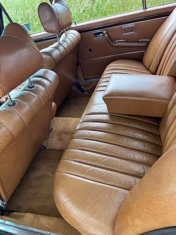 Gold Gebraucht 1971 Mercedes W109 Limousine | 25.400 € - Bild 1/4