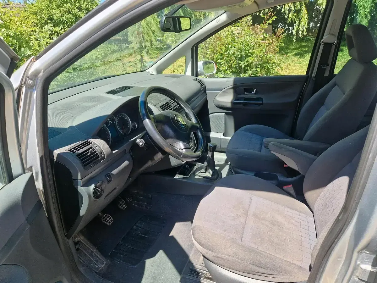 Gebraucht Seat Alhambra 115 PS (84 kW) 2008 Silber Van / Kleinbus