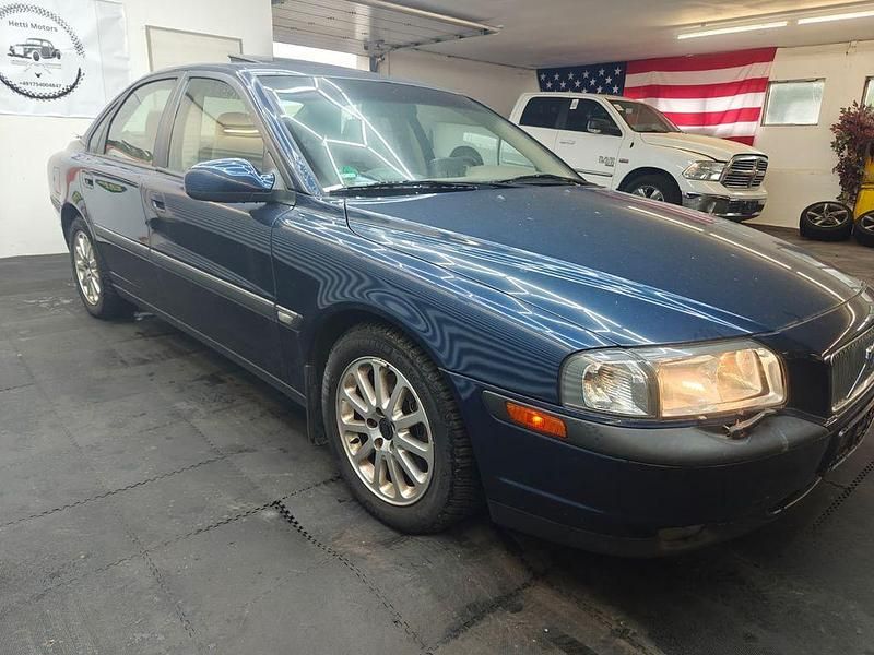 Blau Gebraucht 2002 Volvo S80 Limousine | 4.990 € - Bild 1/4