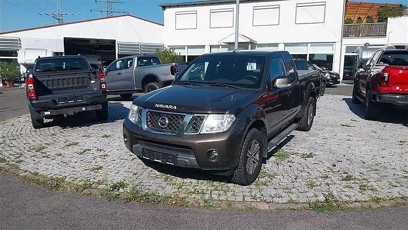 Braun Gebraucht 2015 Nissan Navara SE Abholung | 9.980 € (Superpreis) - Bild 1/4