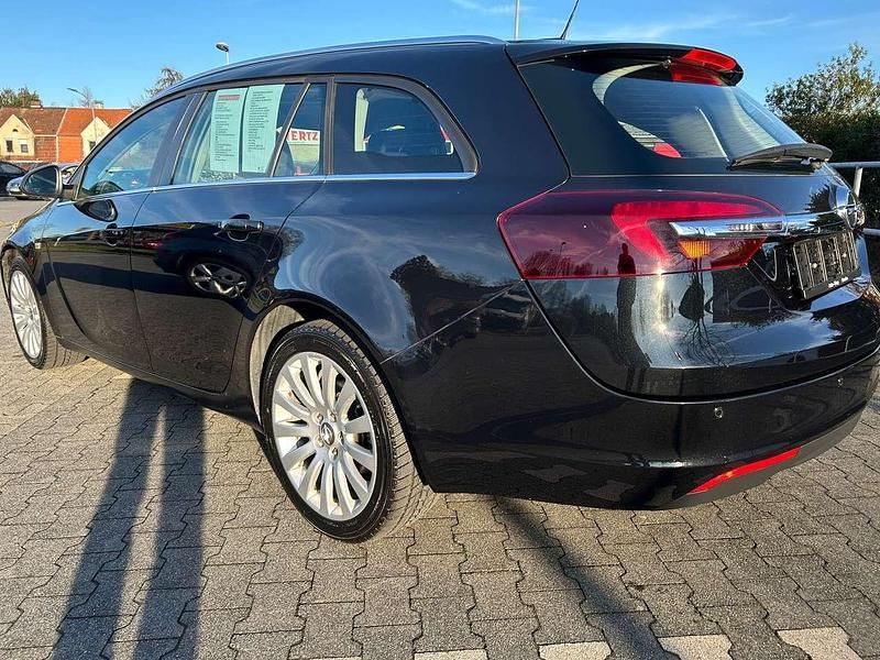 Gebraucht Opel Insignia 140 PS (102 kW) 2016 Schwarz Kombi