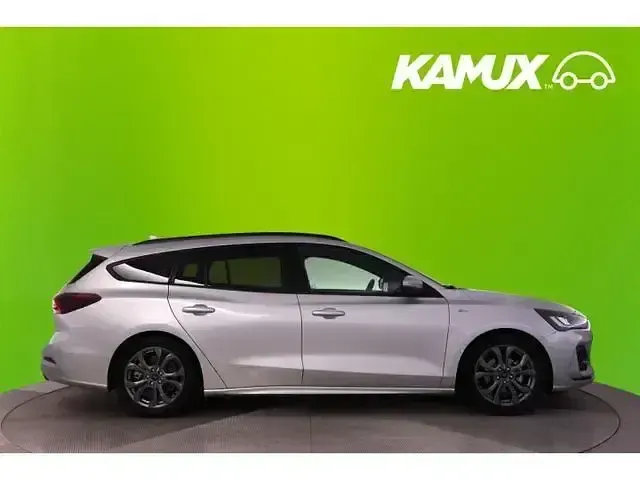 Usata Ford Focus ST-Line 116 CV (85 kW) 2025 Grigio Station wagon