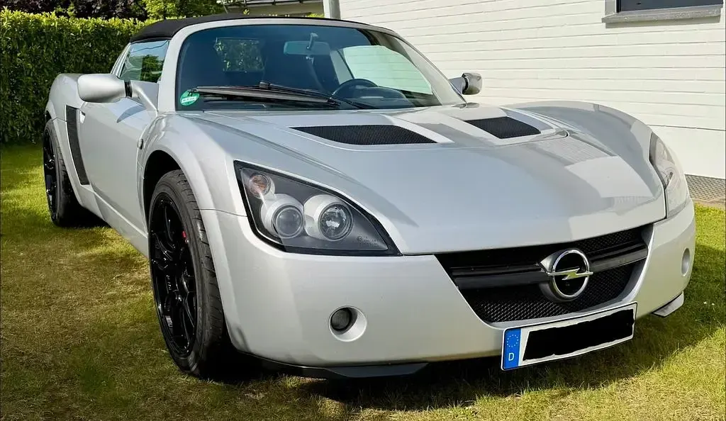 Gebraucht Opel Speedster 147 PS (108 kW) 2001 Silber Cabrio
