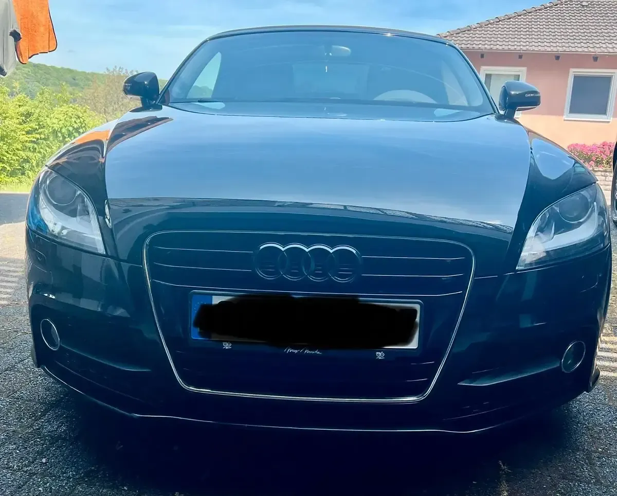 Gebraucht Audi TT Roadster 160 PS (117 kW) 2012 Schwarz Cabrio