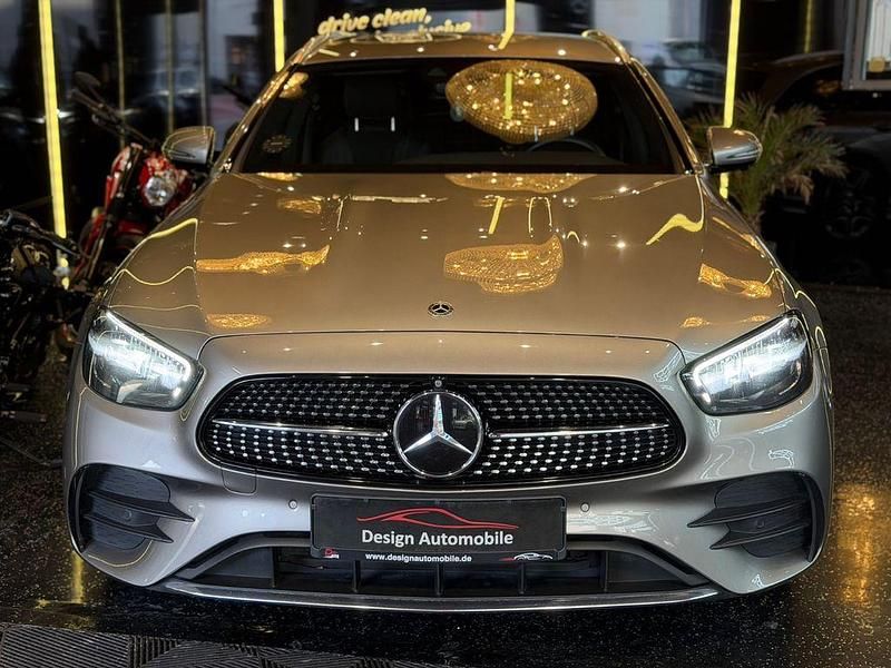 Gebraucht Mercedes E220 AMG 200 PS (147 kW) 2023 Silber Limousine