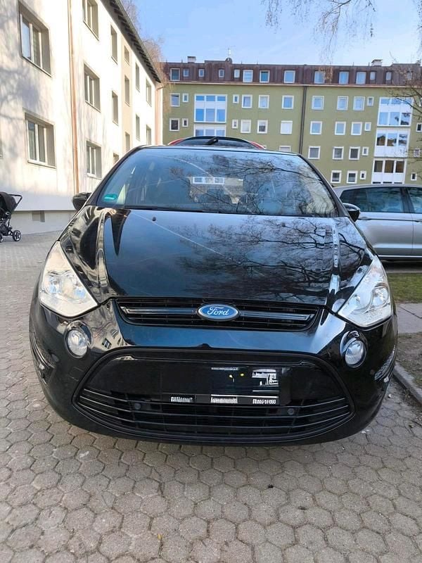 Gebraucht Ford S-MAX S 160 PS (117 kW) 2014 Van / Kleinbus