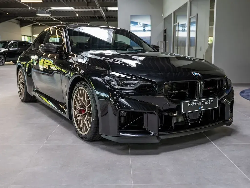 Neu BMW M2 Performance 530 PS (389 kW) 2026 Schwarz Coupé