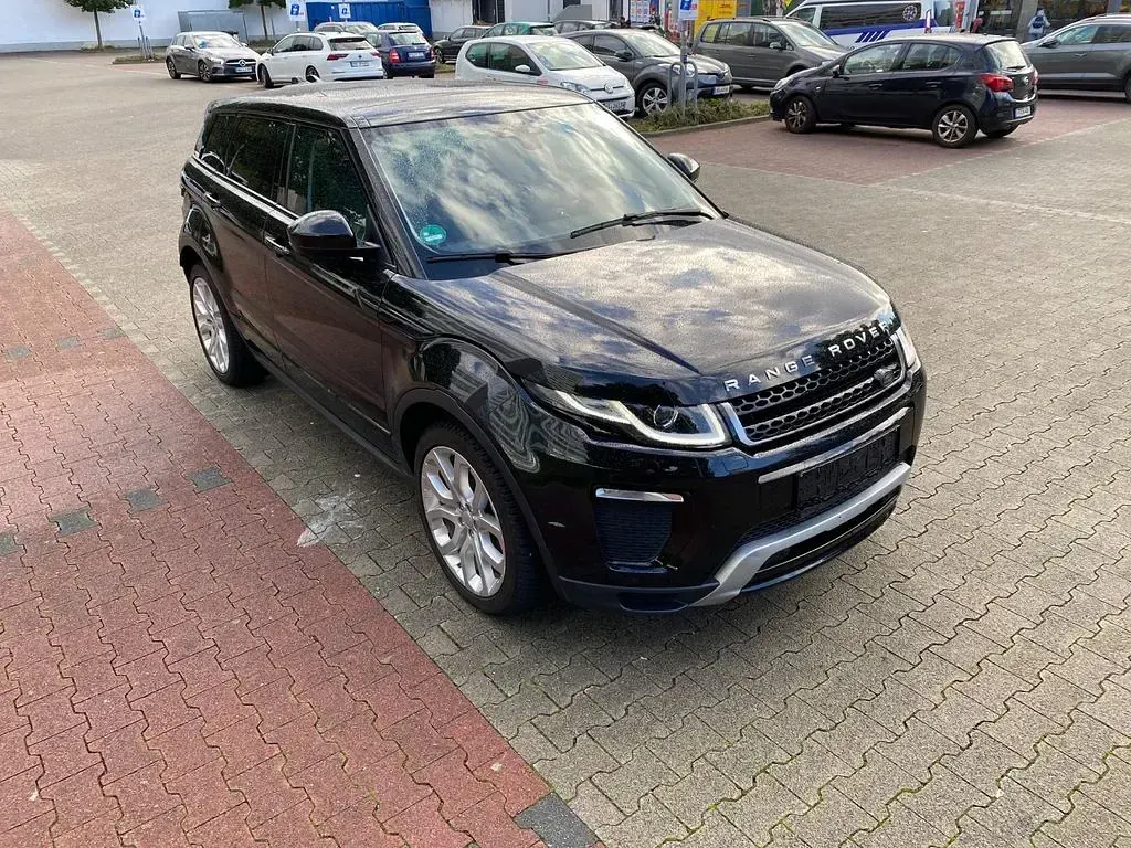 Used Land Rover Range Rover evoque Dynamic 179 HP (131 kW) 2016 Black SUV