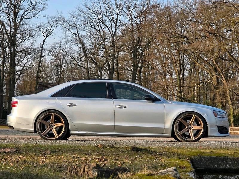 Gebraucht Audi A8L S-Line 250 PS (183 kW) 2011 Grau Limousine