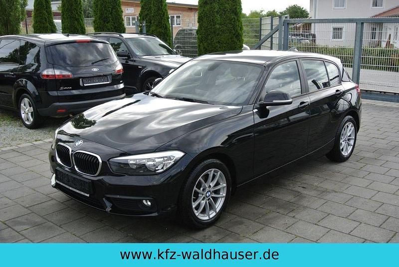 Schwarz Gebraucht 2017 BMW 118 Advantage Kleinwagen | 12.500 € (Etwas zu teuer) - Bild 1/4