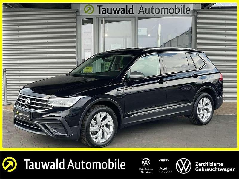 Schwarz Gebraucht 2024 VW Tiguan Allspace S SUV | 34.260 € (Guter Preis) - Bild 1/4