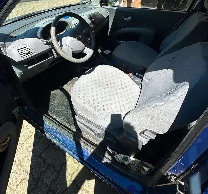 Gebraucht Nissan Micra 75 PS (55 kW) 2004 Blau Kleinwagen