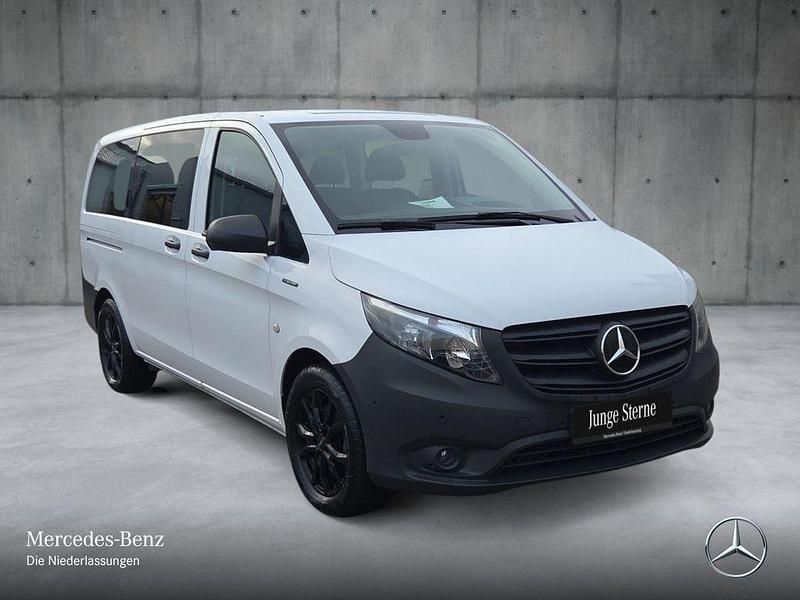 Gebraucht Mercedes e-Vito 150 kW (204 PS) 2022 Weiß Van / Kleinbus