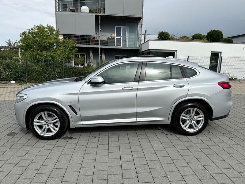 Gebraucht BMW X4 M Sport 184 PS (135 kW) 2018 Silber SUV