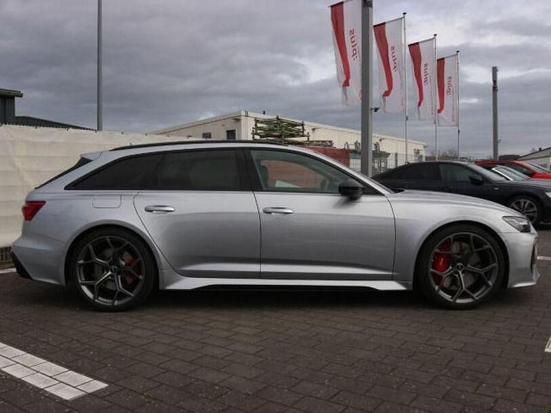 Gebraucht Audi RS6 Performance 630 PS (463 kW) 2025 Silber Kombi