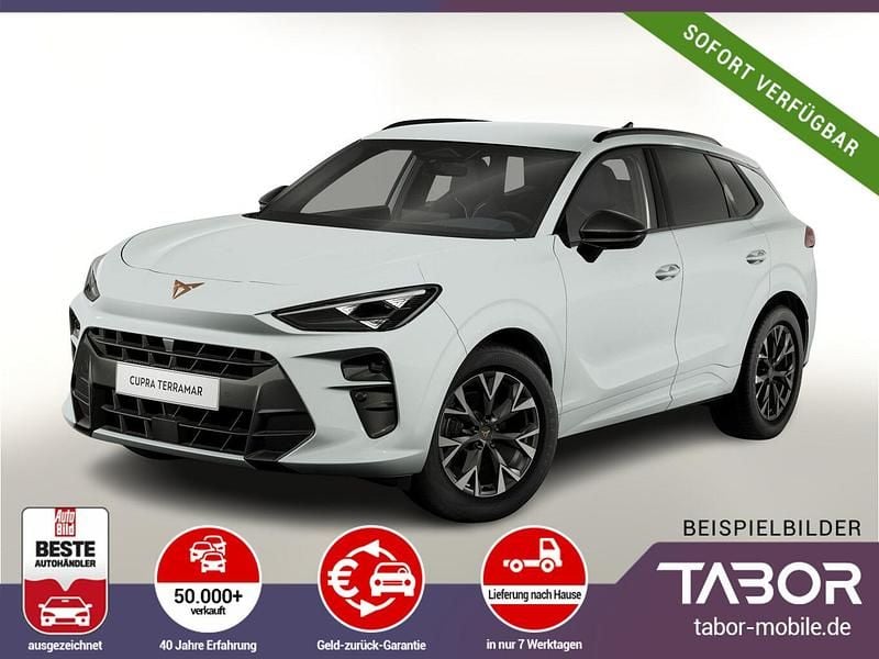 Weiß (glacial weiß metallic) Neu 2025 Cupra Terramar SUV | 35.458 € (Superpreis) - Bild 1/4